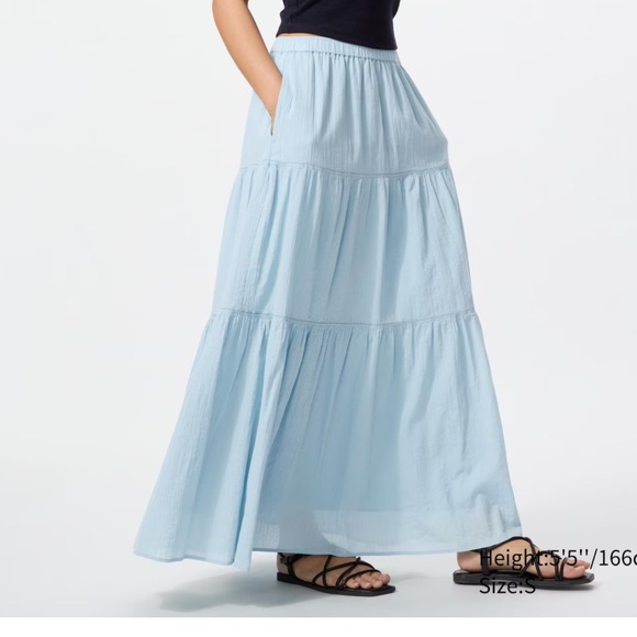 Uniqlo Tiered Skirt Blue size M - Picture 2 of 4